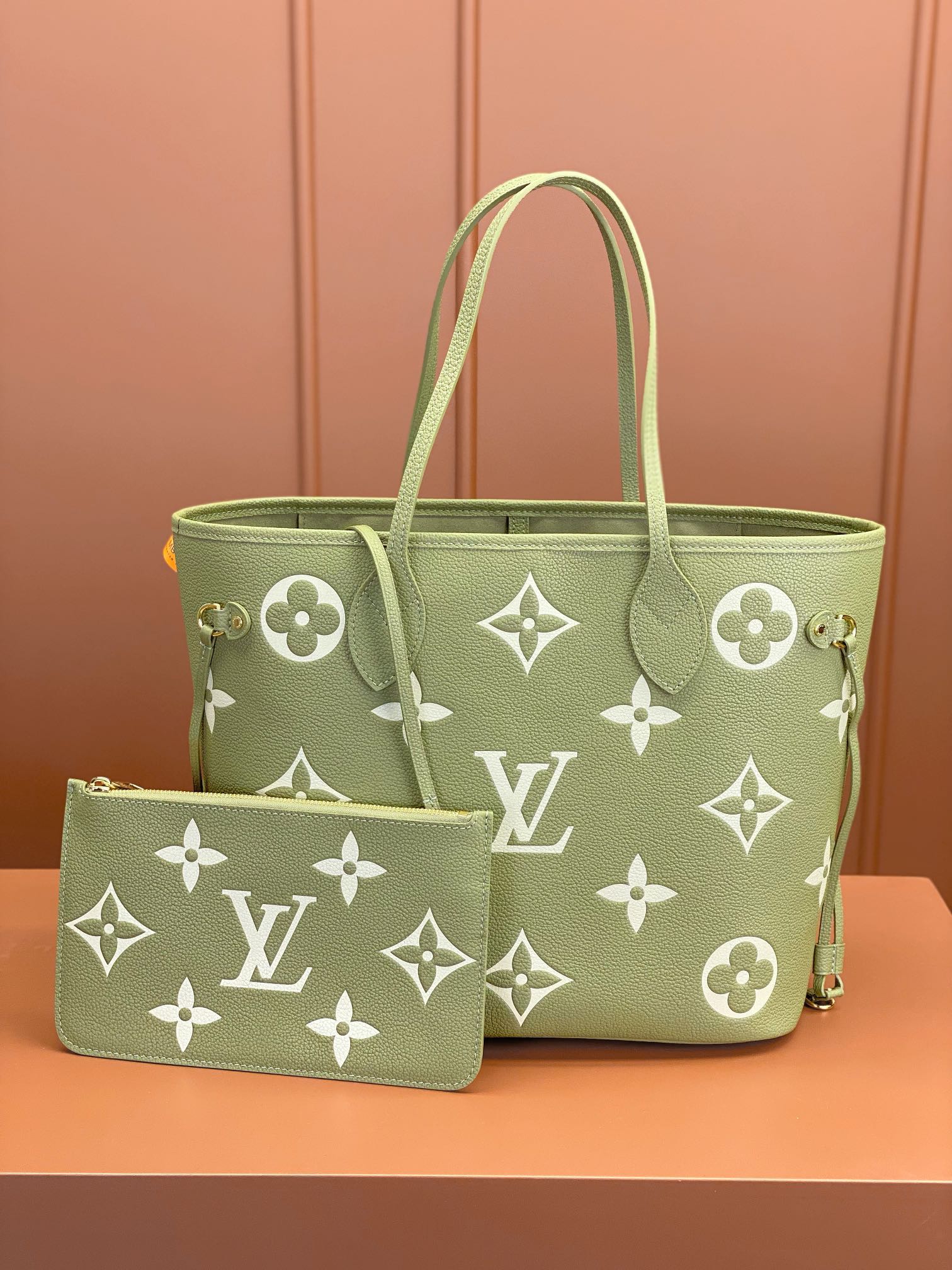 [TOP] Louis Vuitton LV Neverful Bag 31x28x14cm - Green