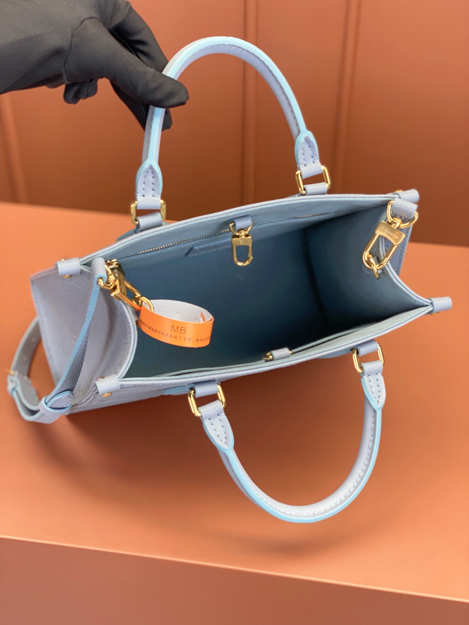 [TOP] Louis Vuitton LV On The Go Bag 25x19x11.5cm - Blue