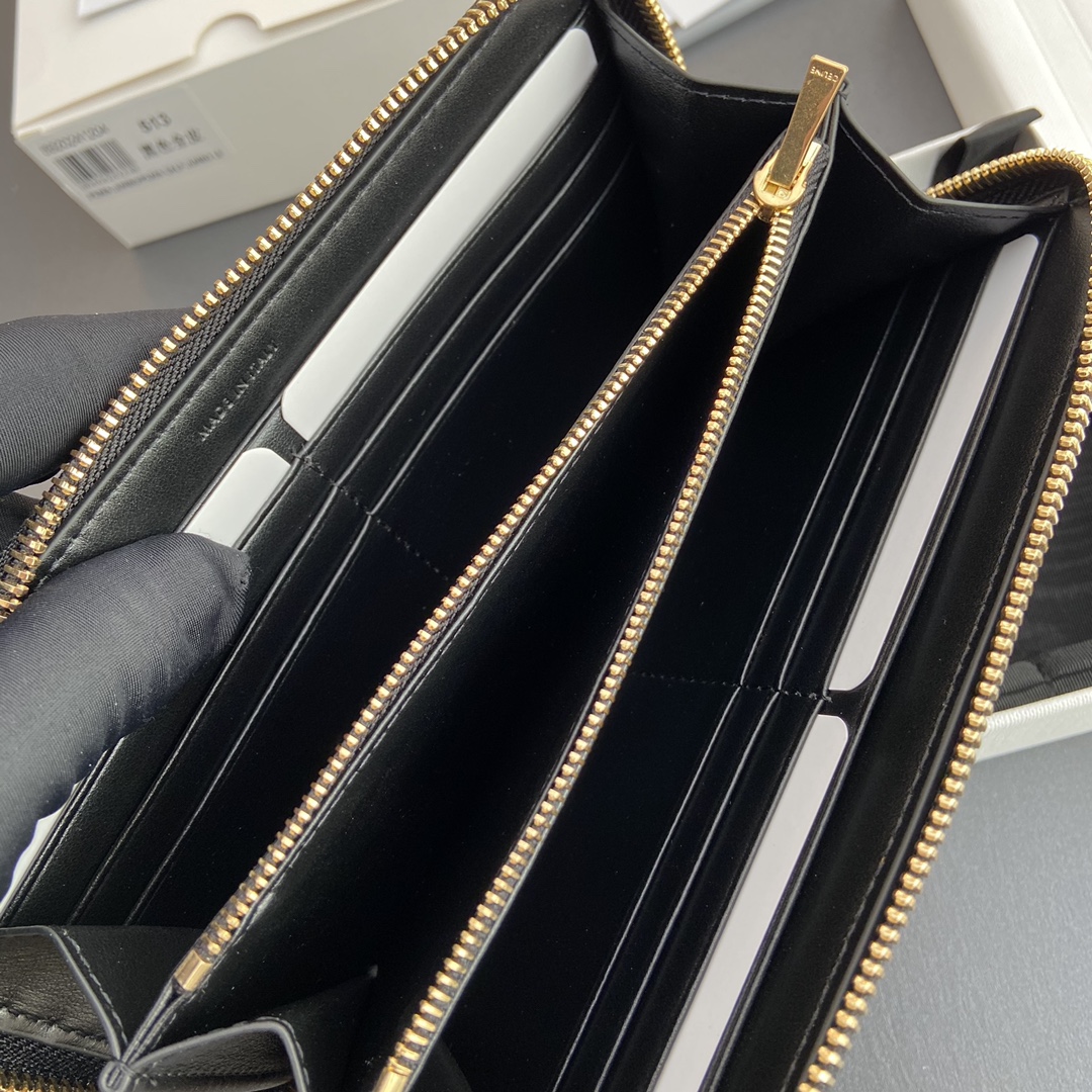 [TOP] CELINE Triomphe Long Zipper Wallet Smooth Cowhide 19.5x7.5x3cm - Black