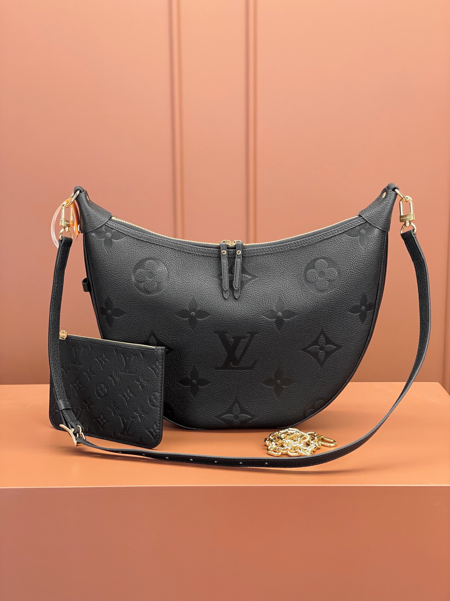 [TOP] Louis Vuitton LV Loop Hobo Bag 38x26x10cm- 2 Colors