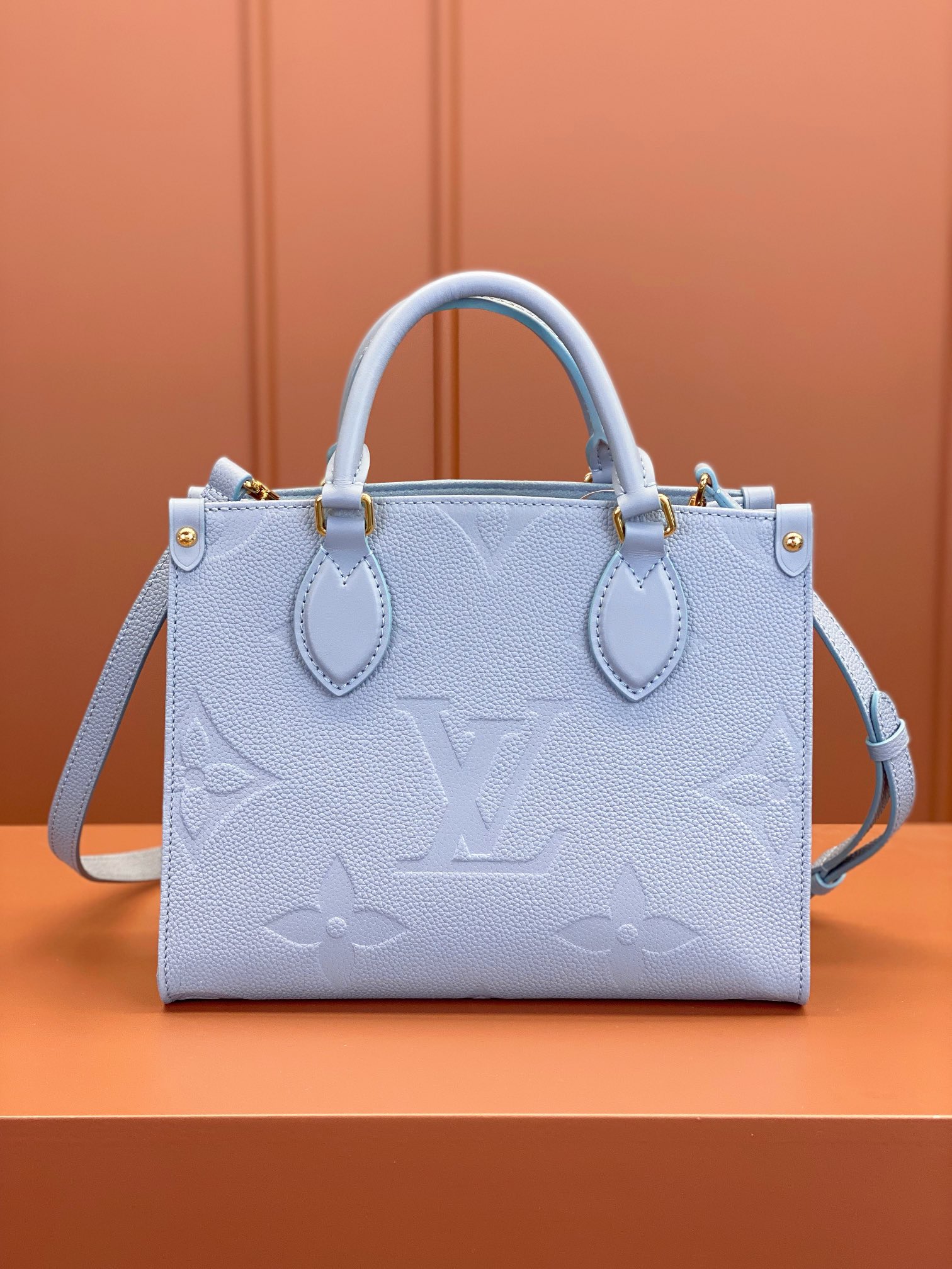 [TOP] Louis Vuitton LV On The Go Bag 25x19x11.5cm - Blue
