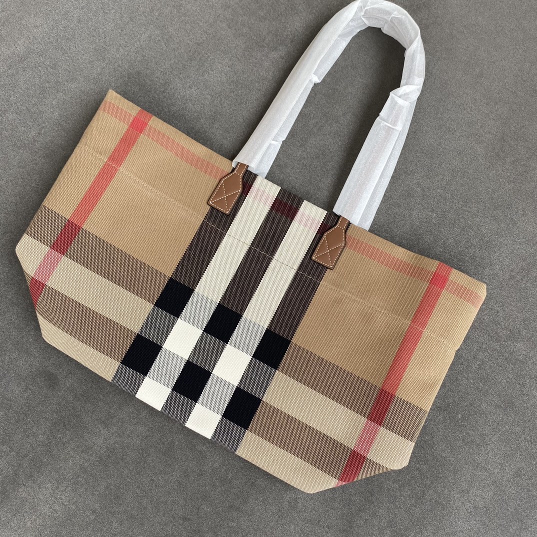 [TOP] BURBERRY Shopping Bag 35x30x15cm - Brown