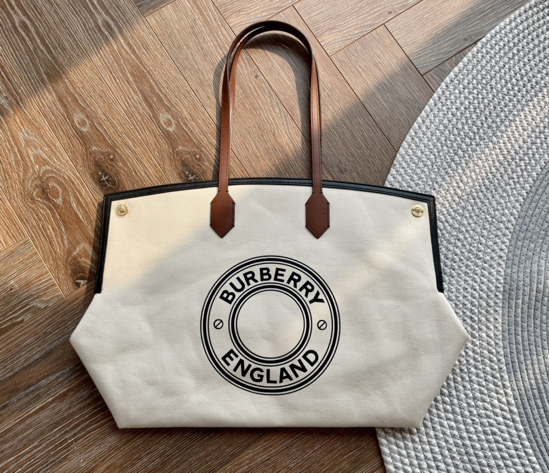 [TOP] BURBERRY  Society Large Logo Graphic Tote Bag 46×35× 21.5cm-White