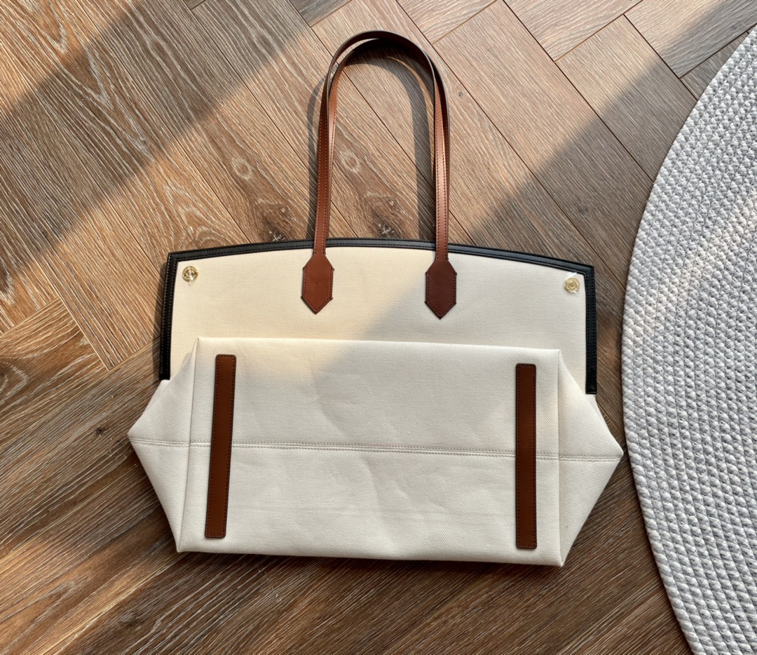 [TOP] BURBERRY  Society Large Logo Graphic Tote Bag 46×35× 21.5cm-White