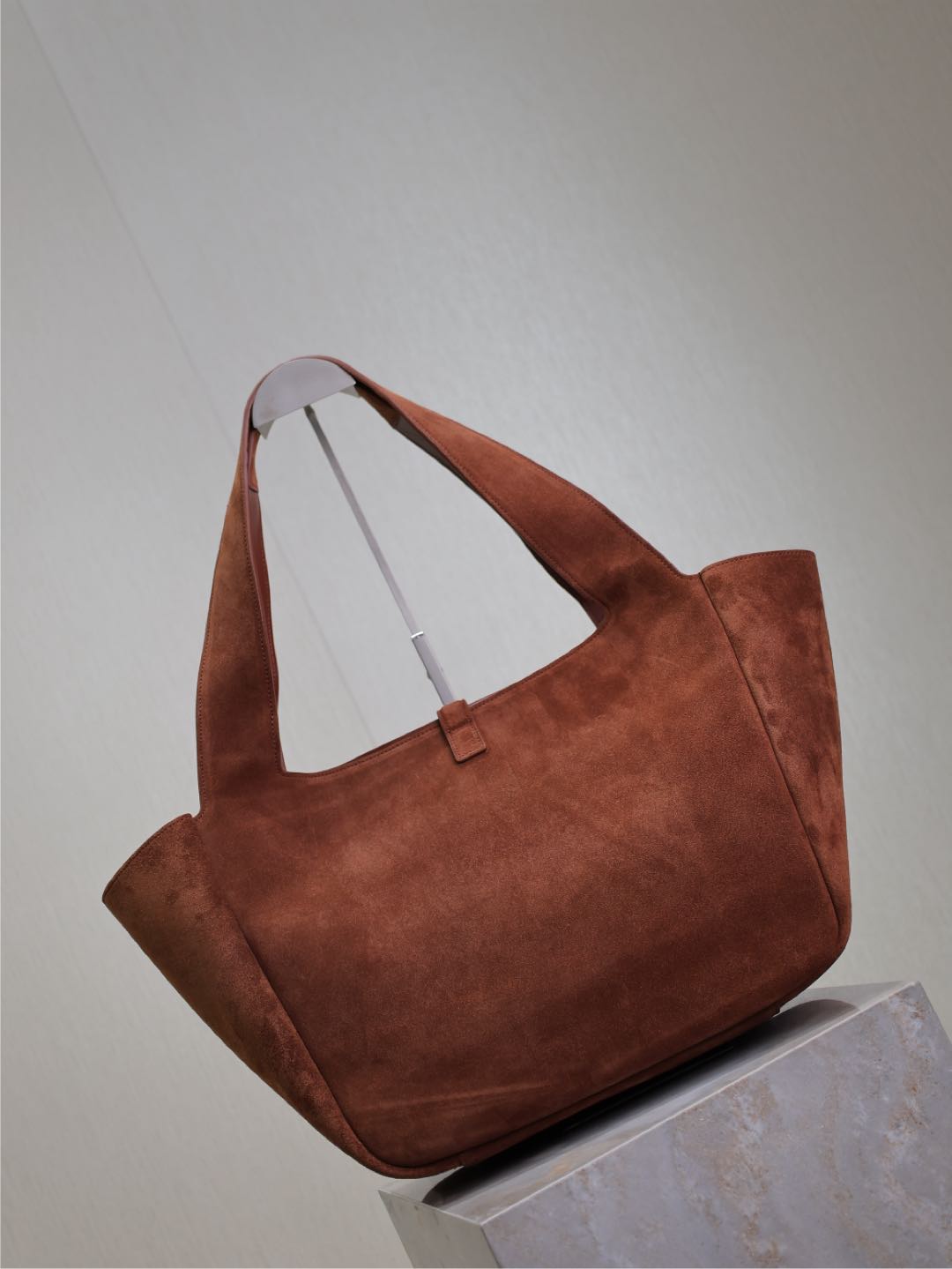 [TOP] Yves Saint Laurent YSL Bea Hobo Bag 50×28×18cm  - Brown