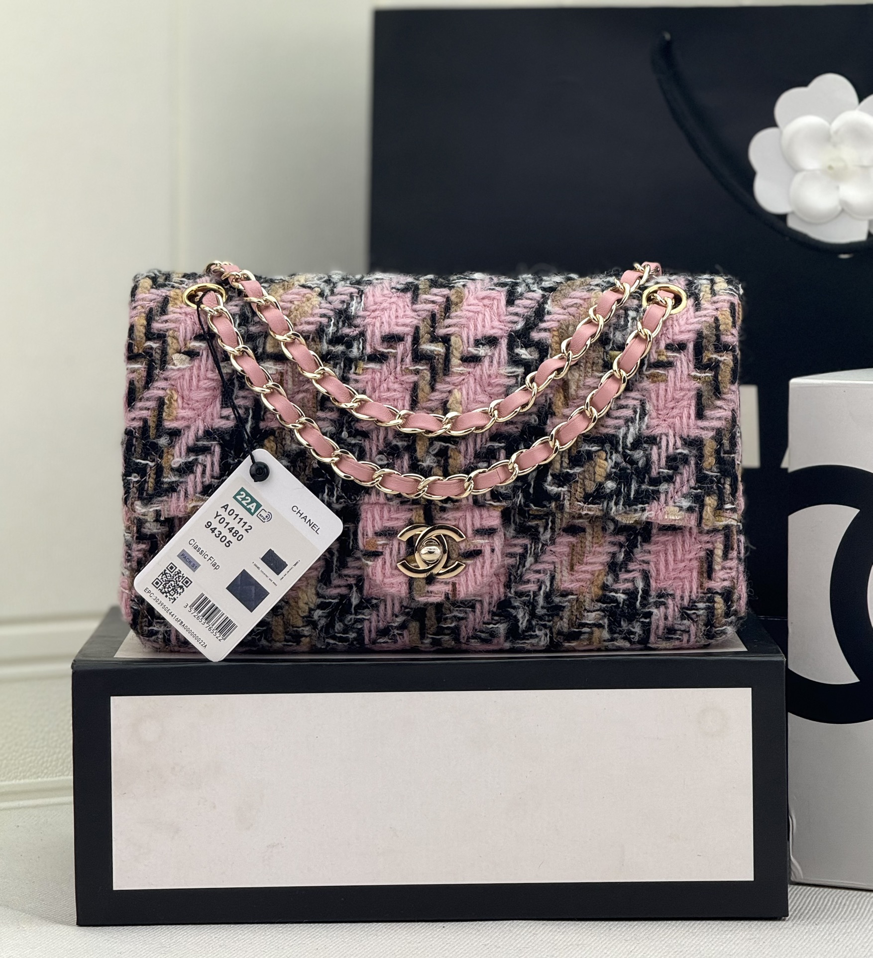 [TOP] CHANEL Wool Tweed Flap Bag 20cm/25cm - Pink and Black