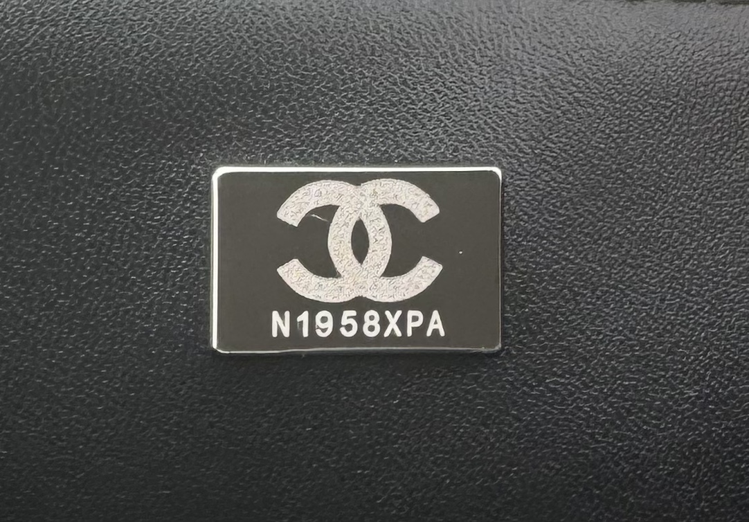 [TOP] CHANEL Woolen Series Plaid Flap Bag 20cm/25cm - Black and Blue