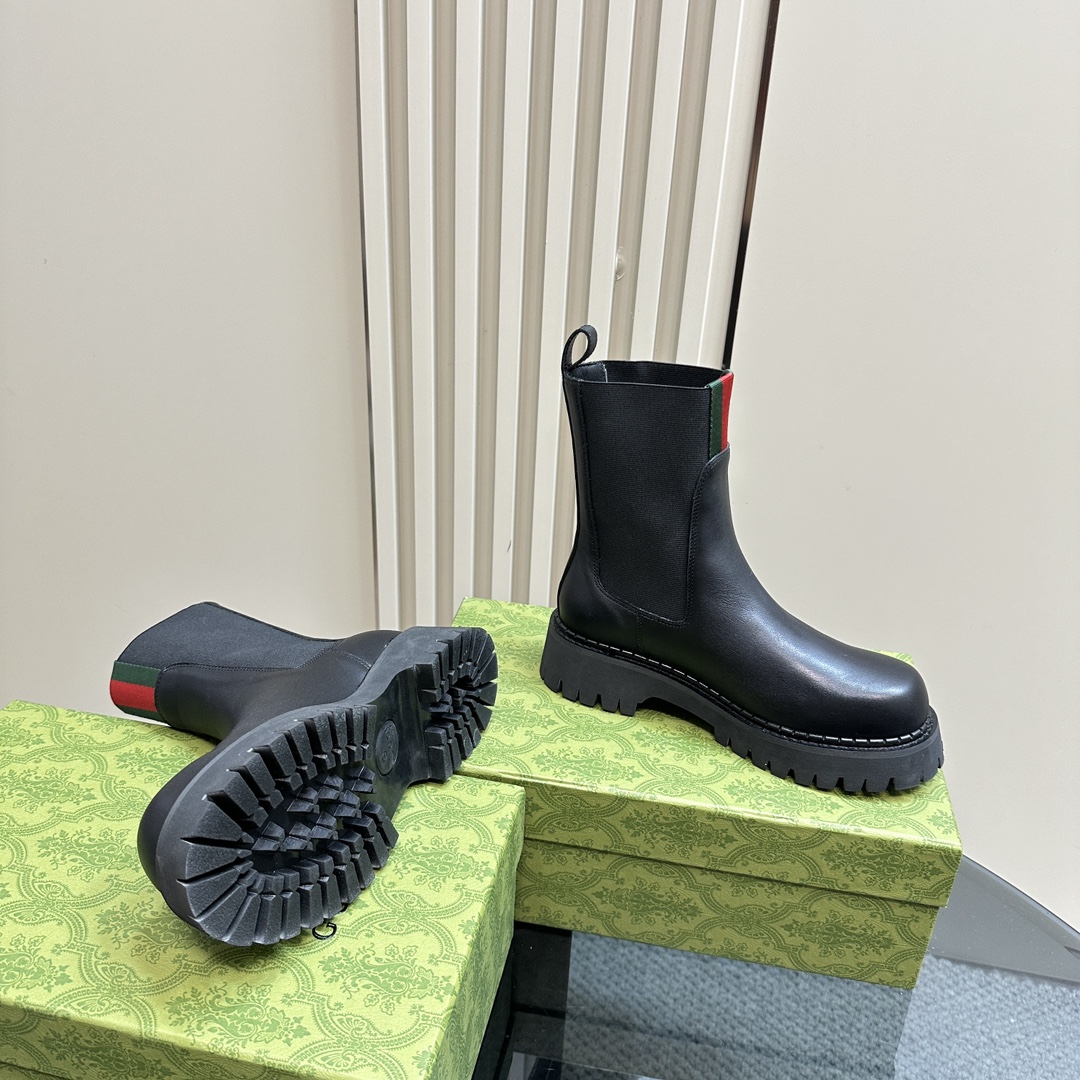 [TOP] GUCCI Elastic Ankle Boots - 2 Colour