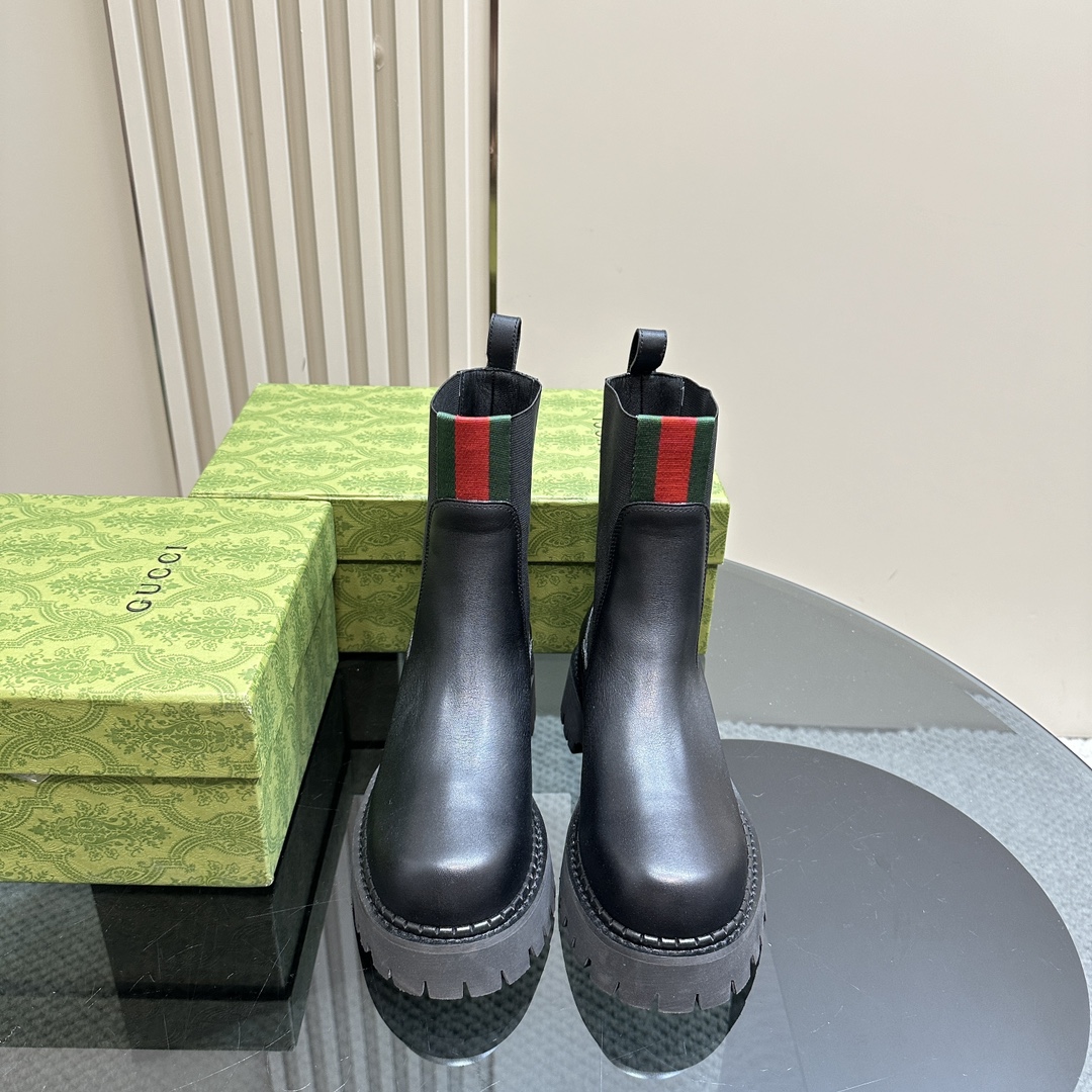 [TOP] GUCCI Elastic Ankle Boots - 2 Colour