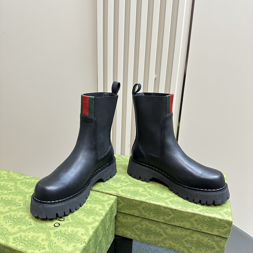 [TOP] GUCCI Elastic Ankle Boots - 2 Colour