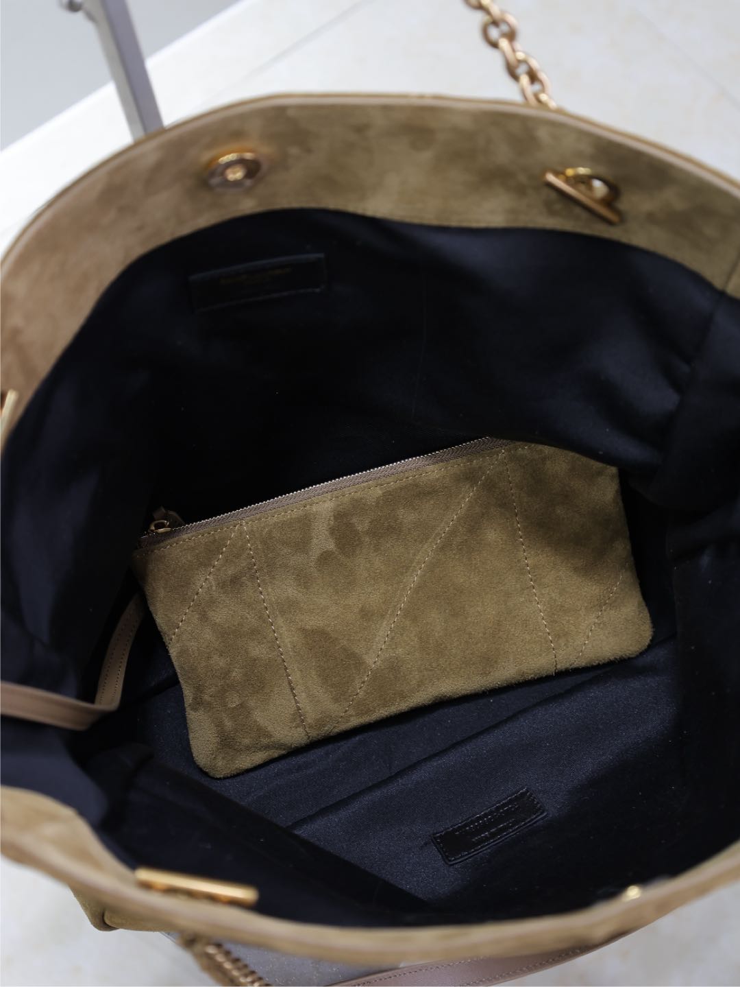 [TOP] Yves Saint Laurent YSL Suede Jamie 4.3 Large POCHON Bag 27×34×3cm - Brown