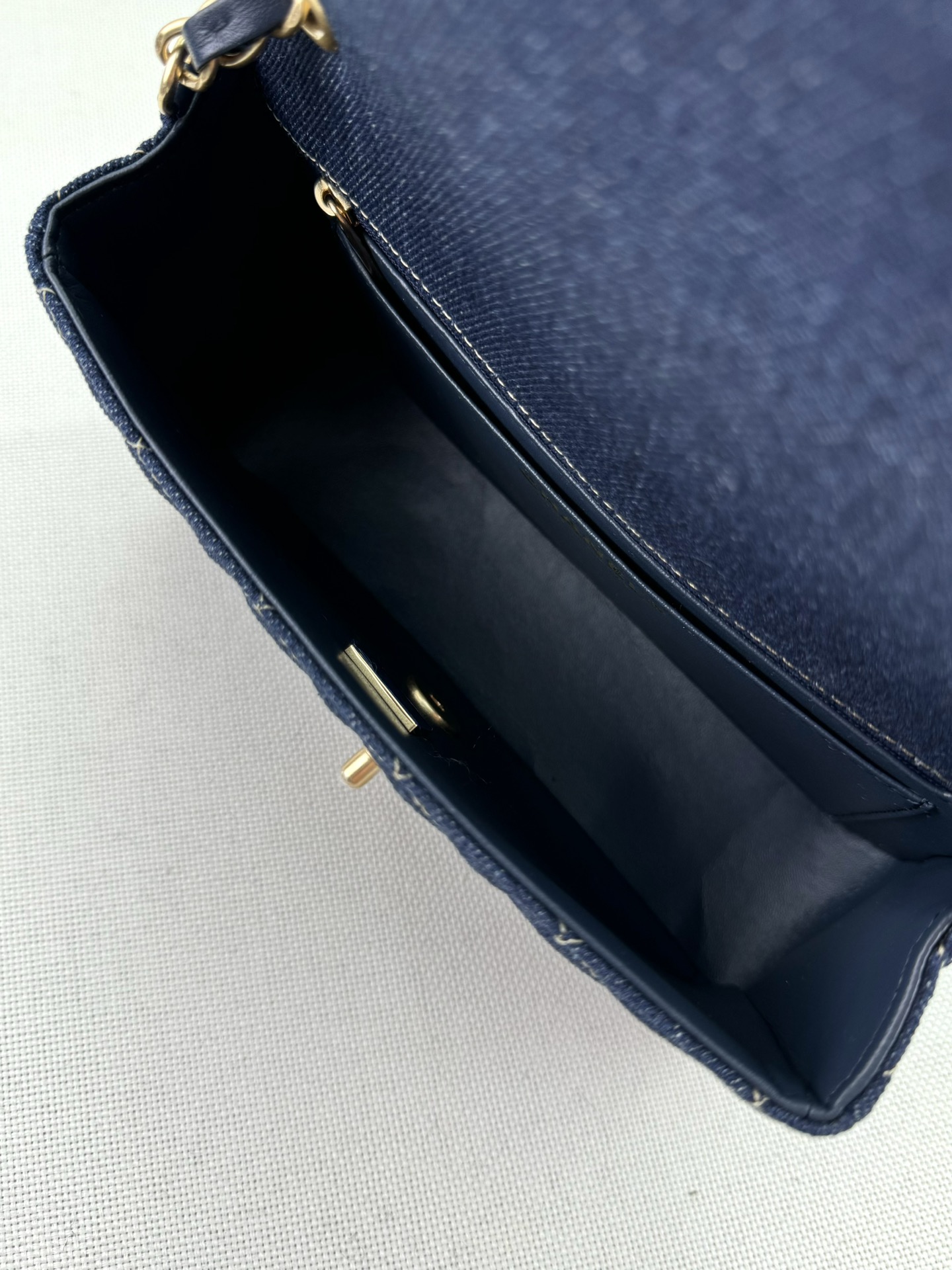 [TOP] CHANEL Wool Tweed Flap Bag 20cm/25cm - Denim Blue