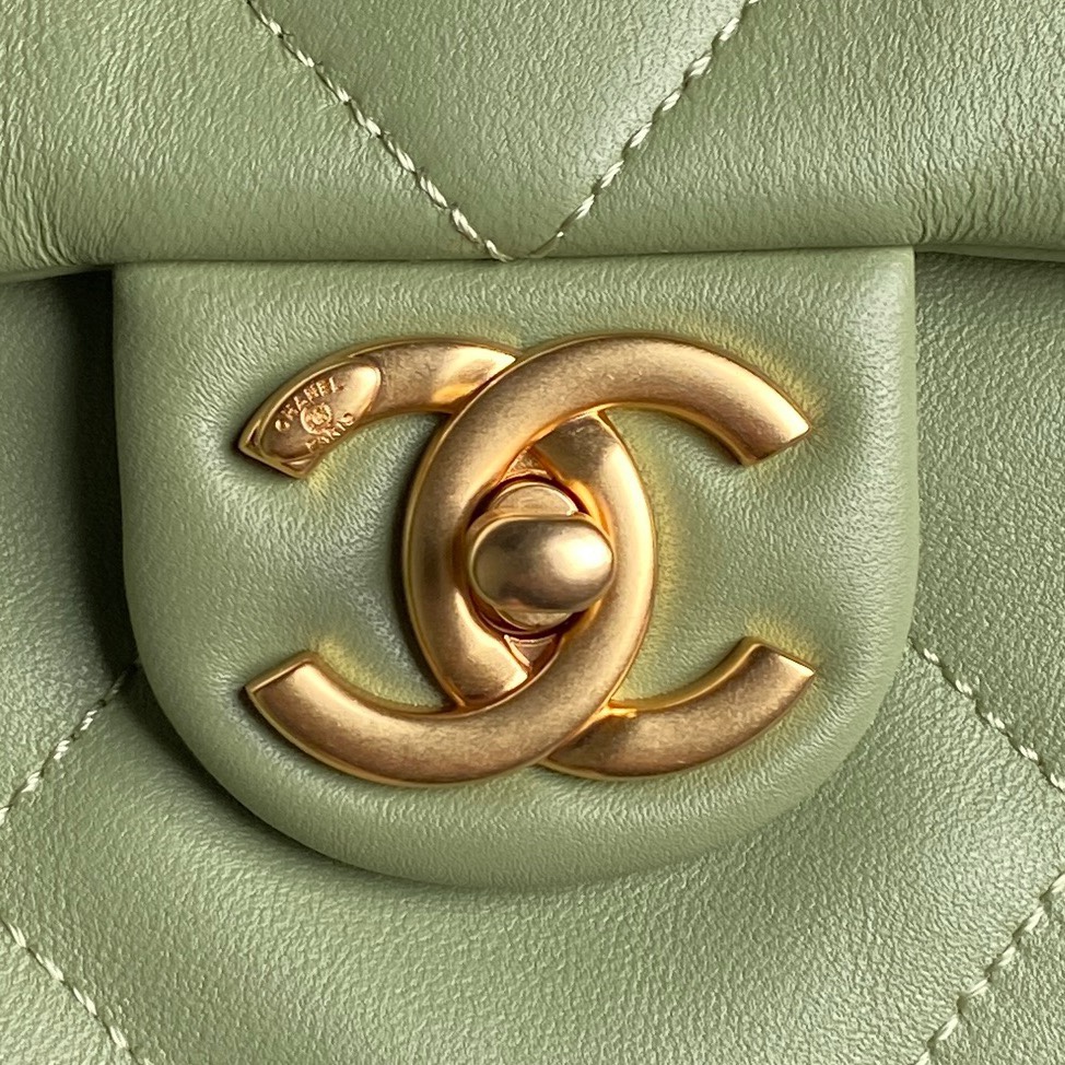 [TOP] CHANEL Tote Bag Lambskin 34X36X12m - Green & GHW