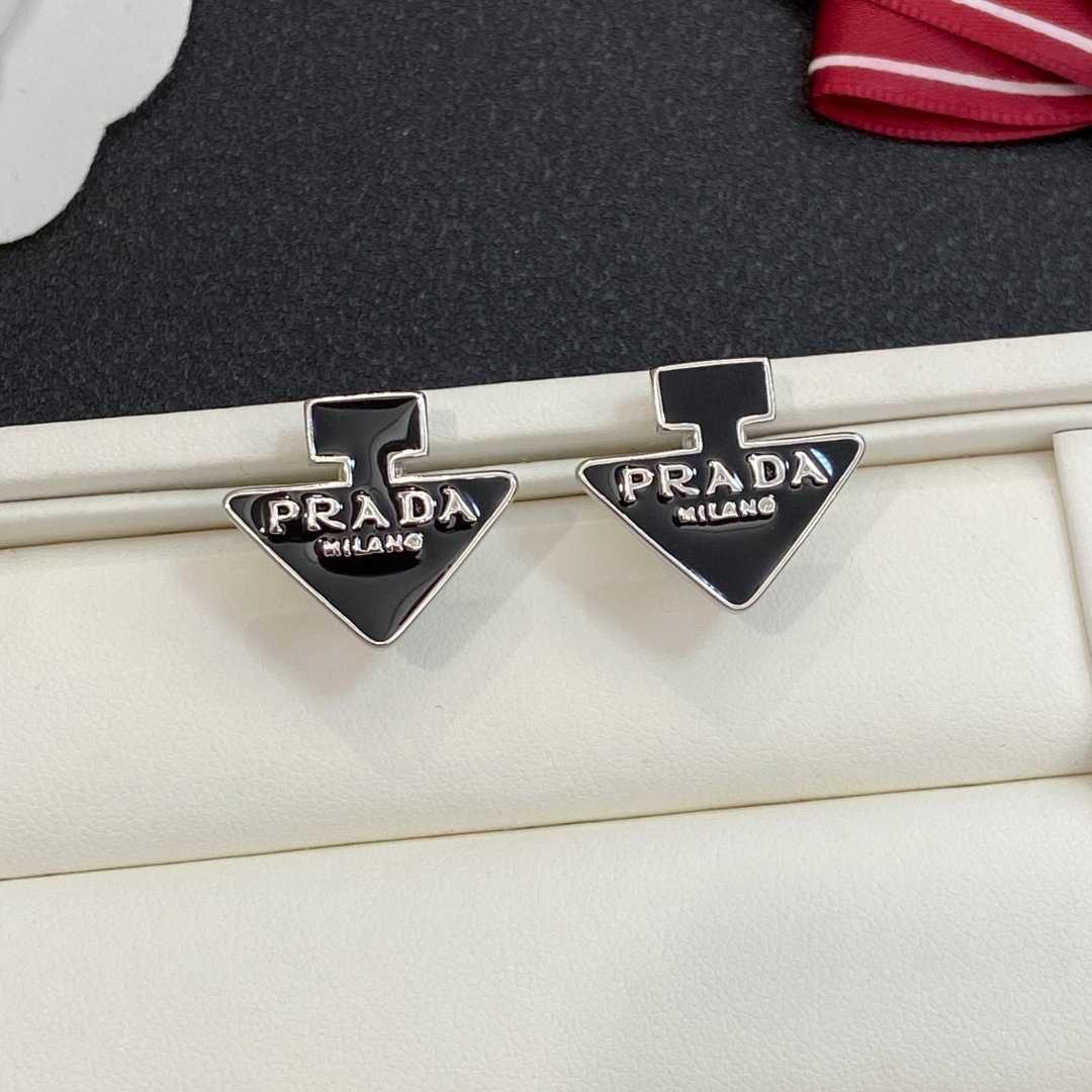 [TOP] PRADA Earrings - 4 Colour
