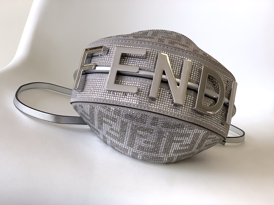 [TOP] FENDI Fendigraphy Mini Bag  20×7.5×13cm- Sliver