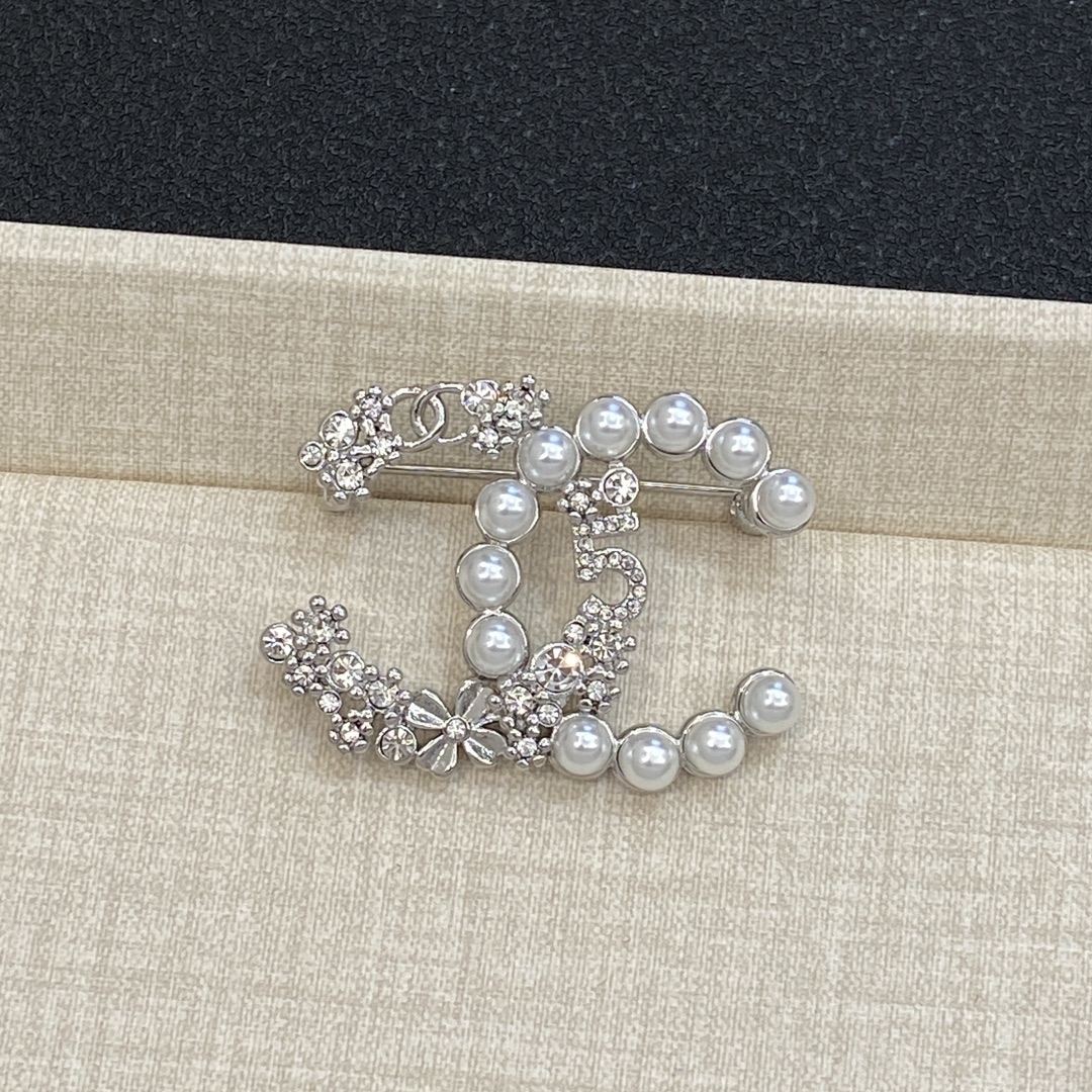 [TOP] CHANEL Brooch - 2 Colour