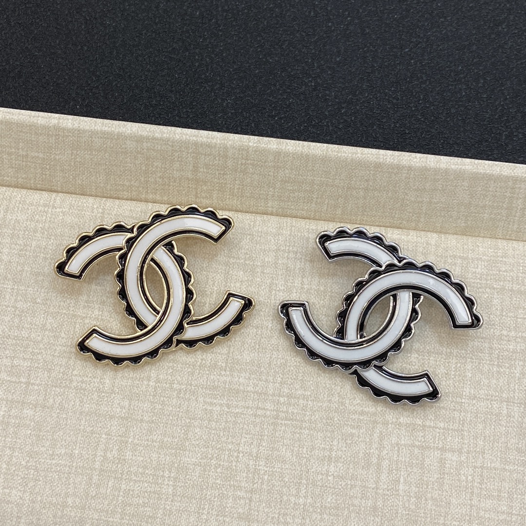 [TOP] CHANEL Brooch - 2 Colour
