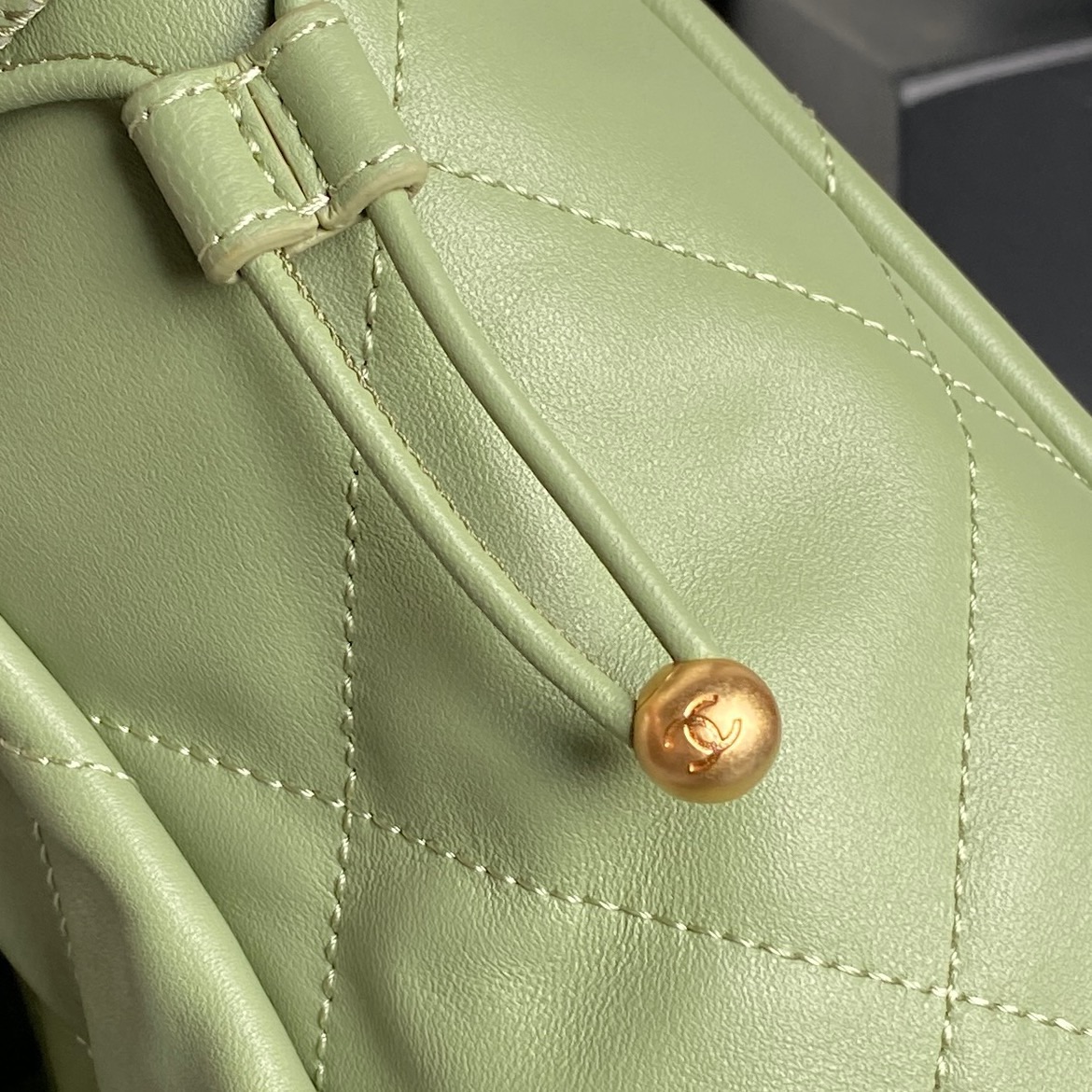[TOP] CHANEL Tote Bag Lambskin 34X36X12m - Green & GHW