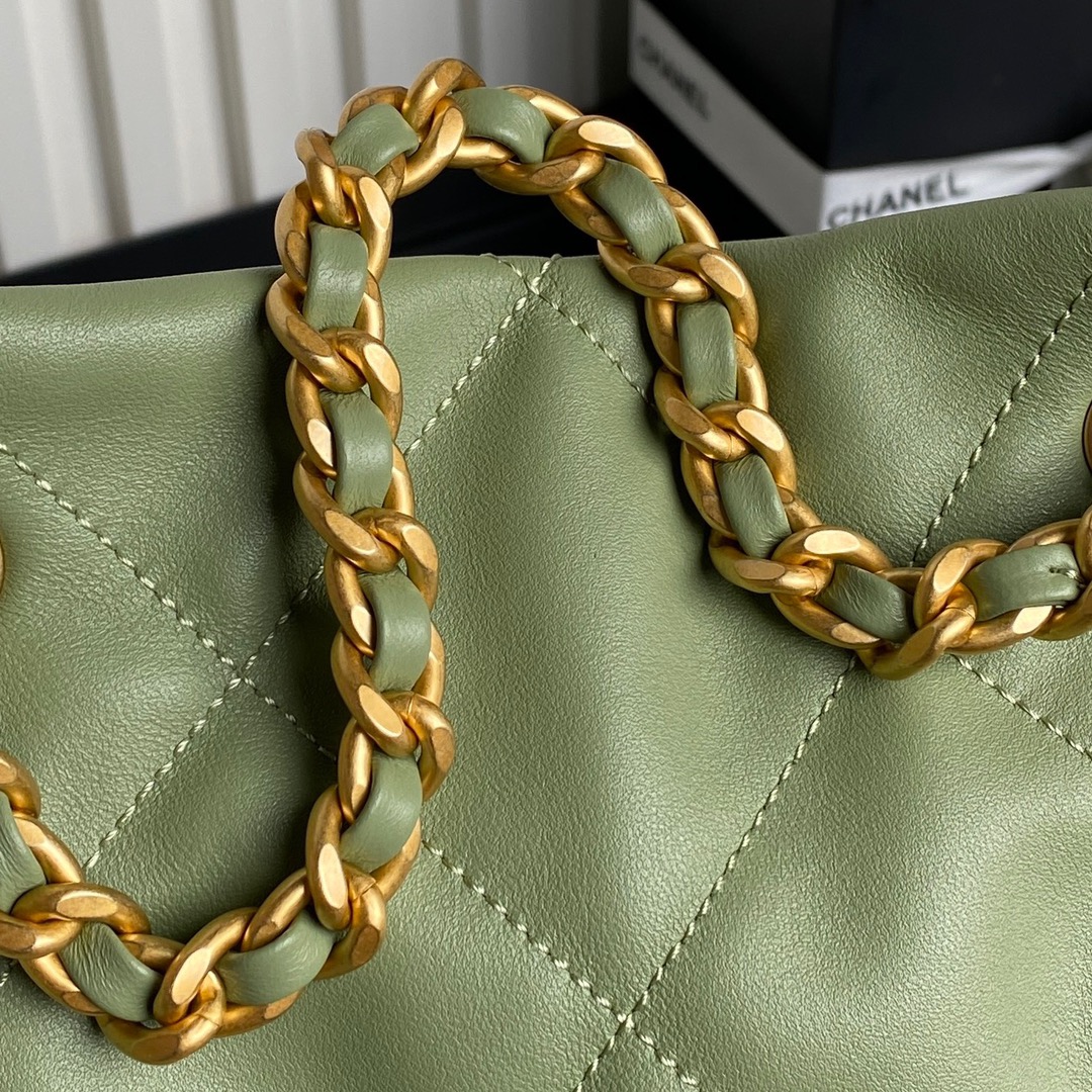 [TOP] CHANEL Tote Bag Lambskin 34X36X12m - Green & GHW