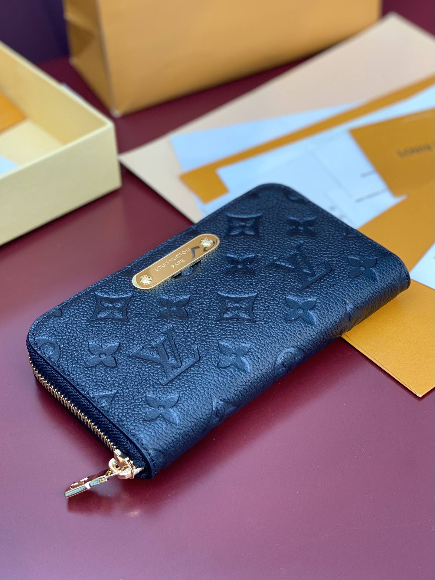 [TOP] Louis Vuitton LV Margot Wallet Monogram Empreinte Leather 17x11x2cm - Black