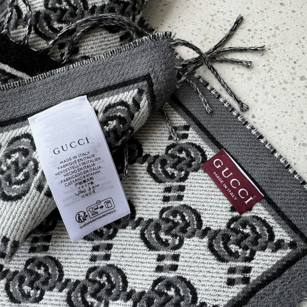 [TOP] GUCCI Men's Wool Scarf 180✖️35cm -Grey