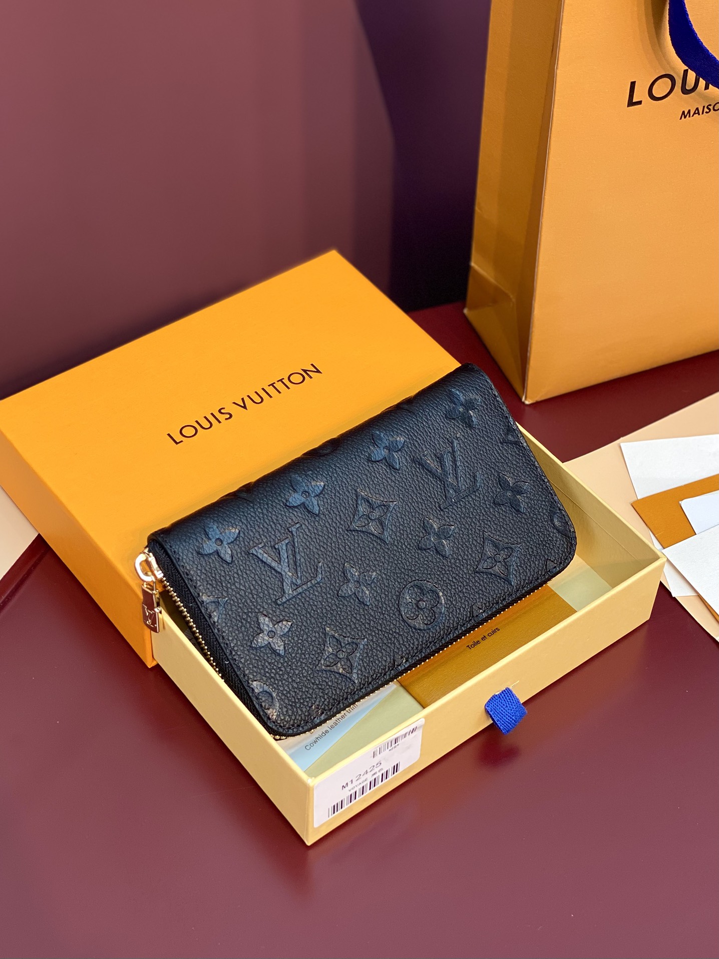 [TOP] Louis Vuitton LV Margot Wallet Monogram Empreinte Leather 17x11x2cm - Black