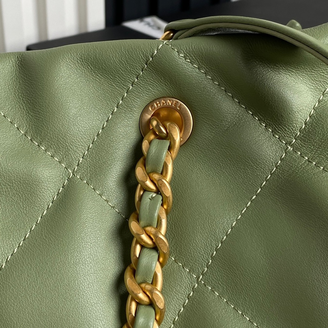 [TOP] CHANEL Tote Bag Lambskin 34X36X12m - Green & GHW