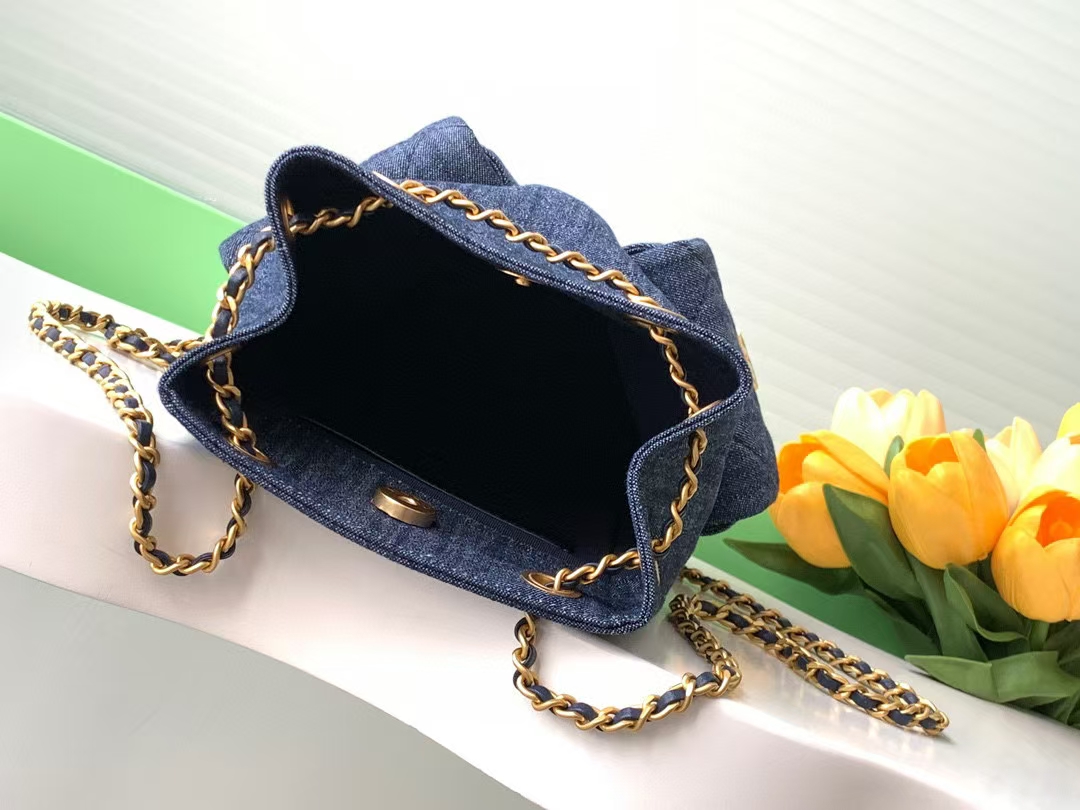 [TOP] CHANEL Backpack Denim 24.5x18x8cm - Blue/Light Blue