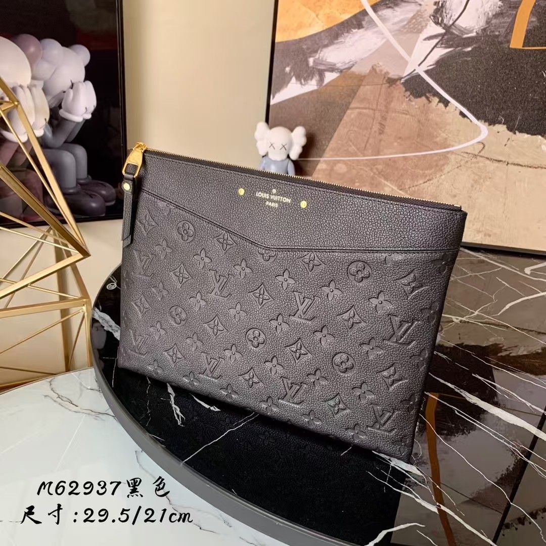 [TOP] Louis Vuitton LV Bag Leather  29.5x21x1 cm - Black