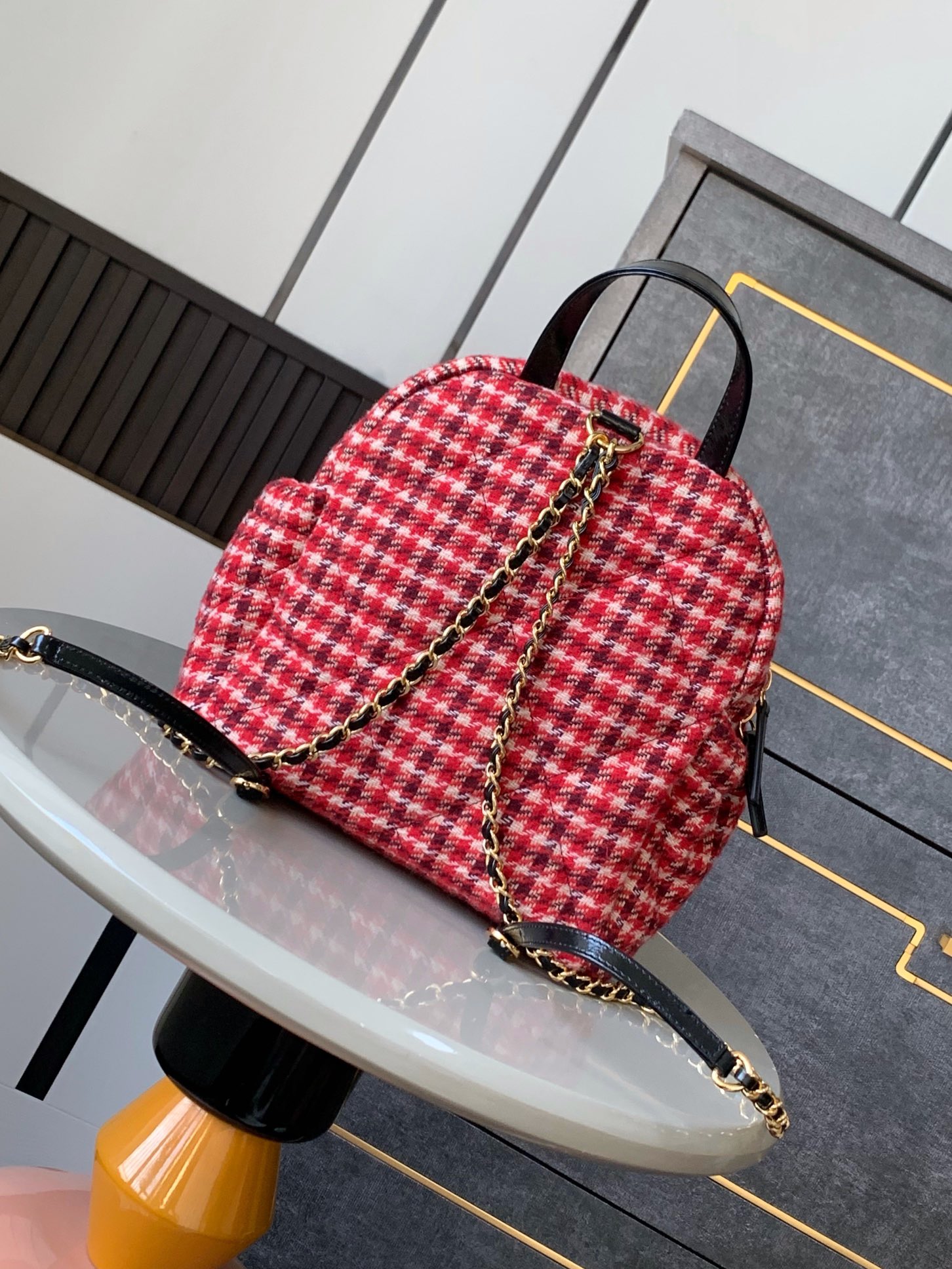 [TOP] CHANEL Houndstooth Backpack 28×26×11cm - Red