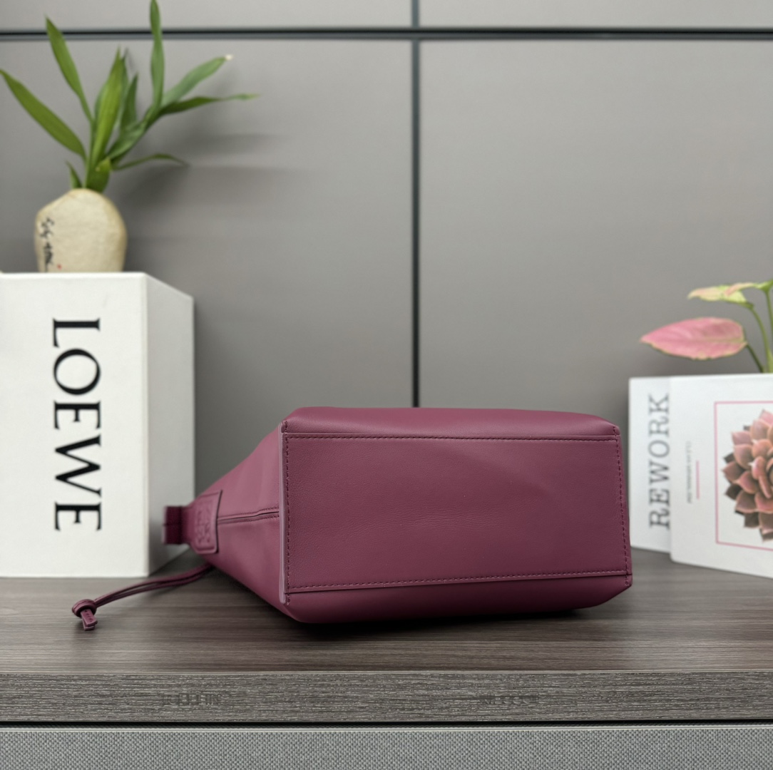 [TOP] LOEWE Cubi Bag Anagram Bag Cow Leather 29*10.5*22cm - Red