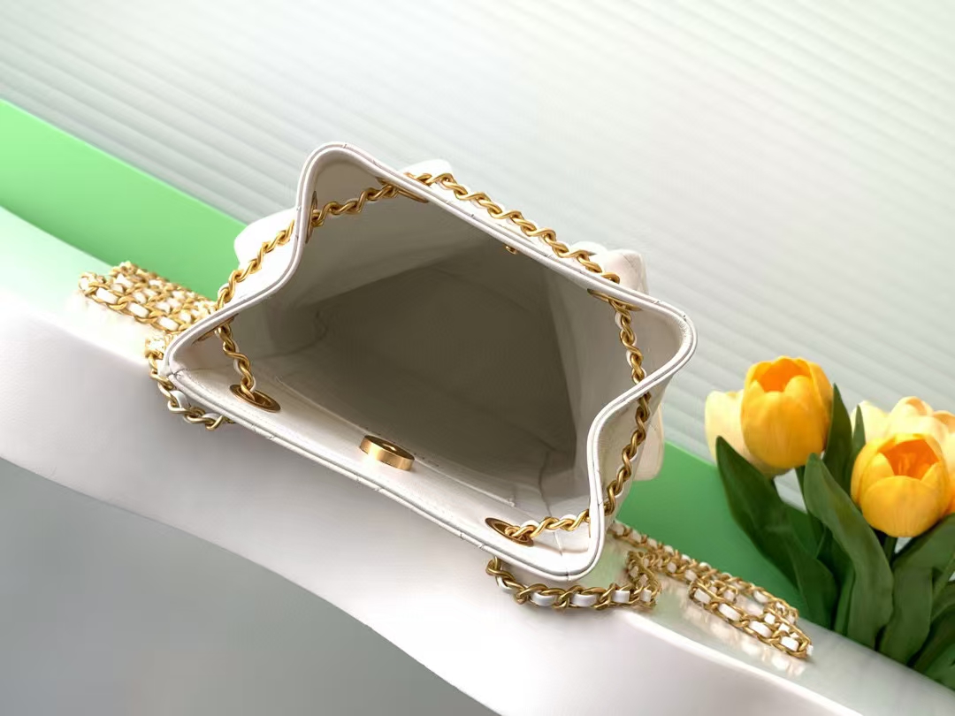 [TOP] CHANEL Backpack Leather 24.5x18x8cm - Black/White