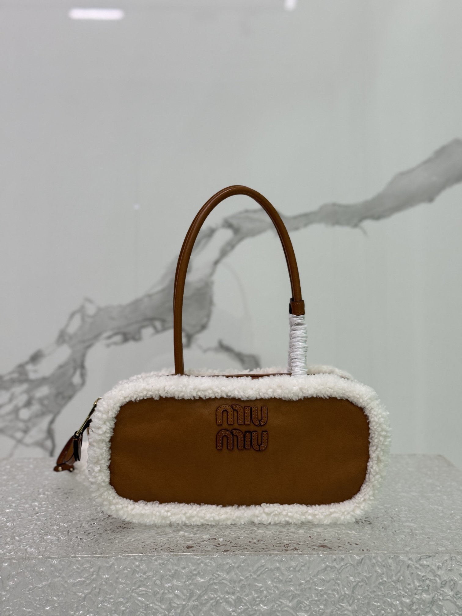 [TOP] Miu Miu Briefcase Calfskin/Lambswool 29x17x9cm/34x10x23cm - Brown