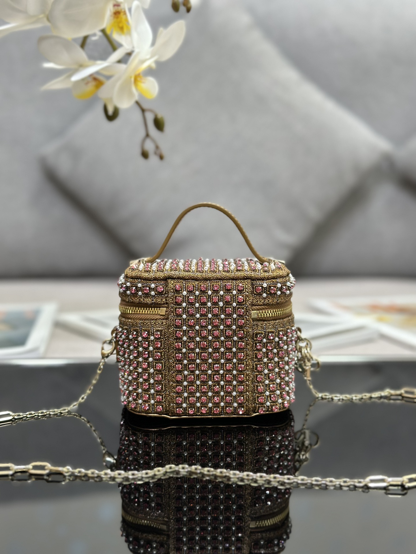 [TOP] Christian Dior Mini Makeup Bag Embroidered With Red Diamonds 11*10*7 - Gold&Red