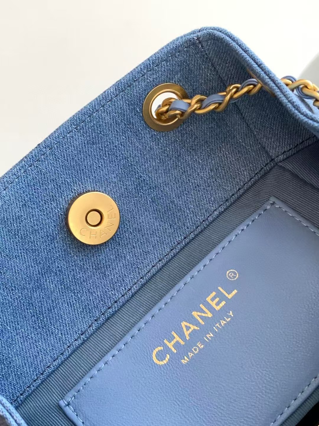 [TOP] CHANEL Backpack Denim 24.5x18x8cm - Blue/Light Blue