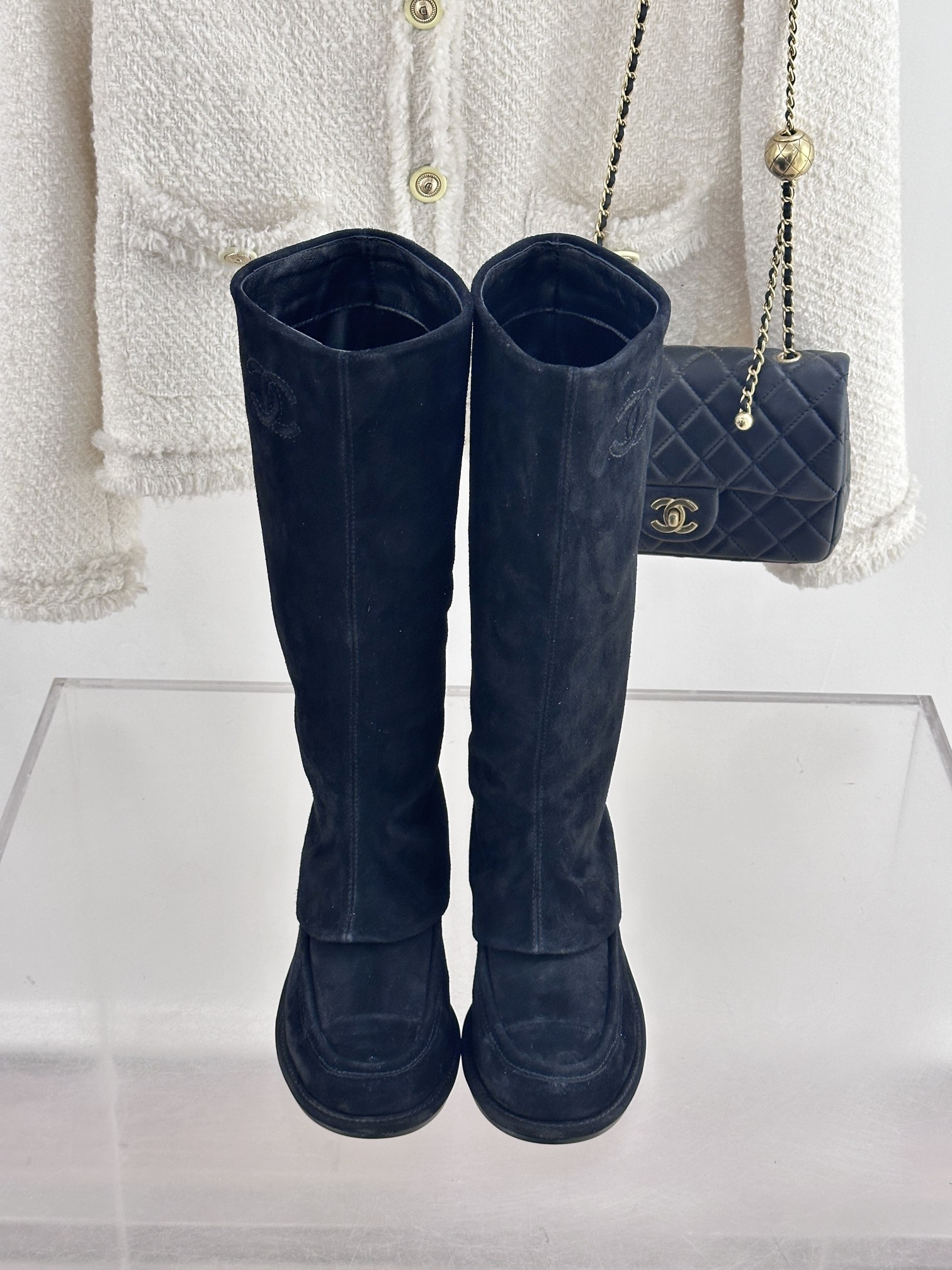 [TOP] CHANEL 25C Suede Pant Boots - 2 Colour