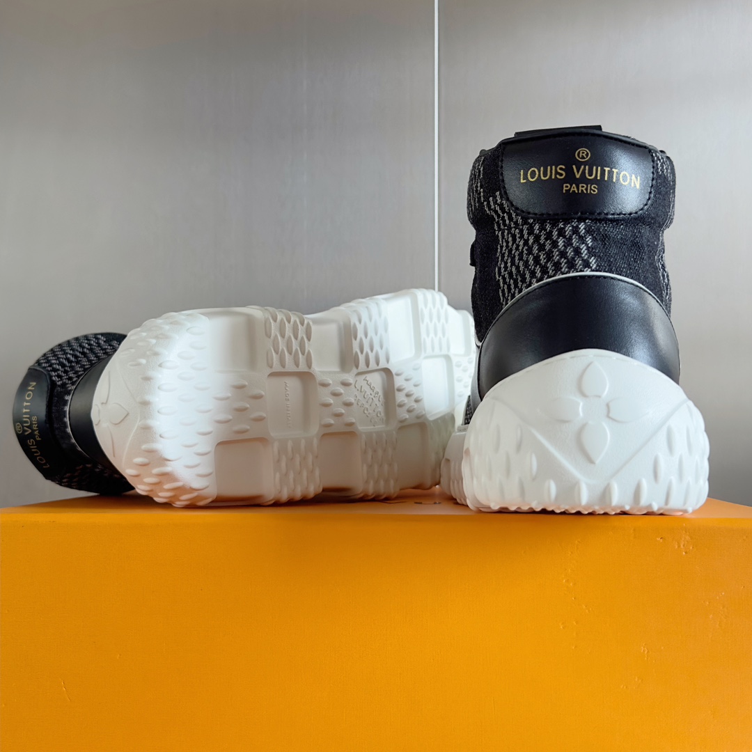 [TOP] Louis Vuitton LV L*V Casual Bread Shoes Leather - 2 Colour