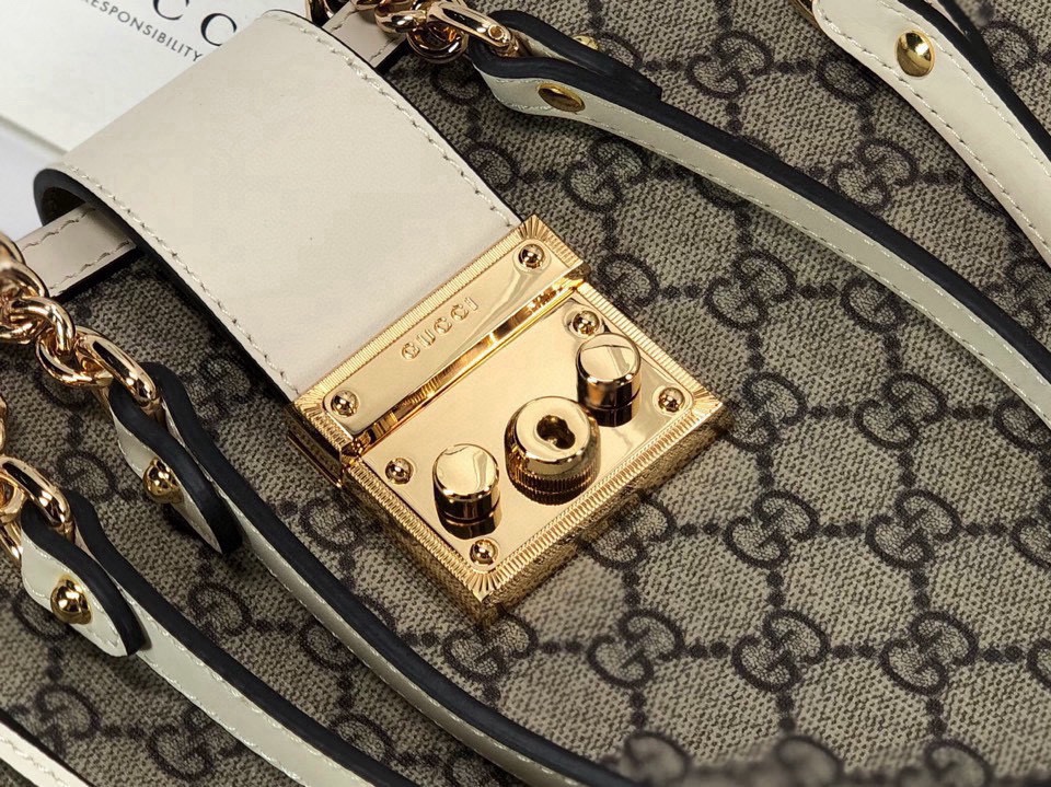 [TOP] GUCCI G*G Padlock Chain Medium Tote Bag 26x18x10cm  - 2 Colour