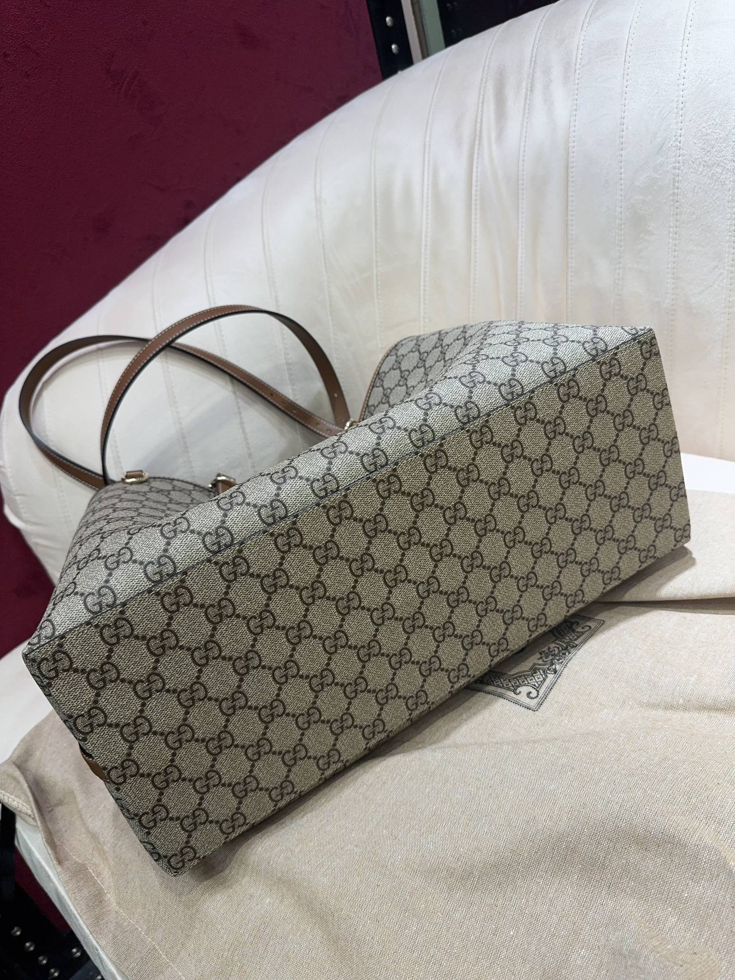 [TOP] GUCCI Emblen Bucket Bag 20.5*18*11.5CM/38*25.5*15CM - Brown