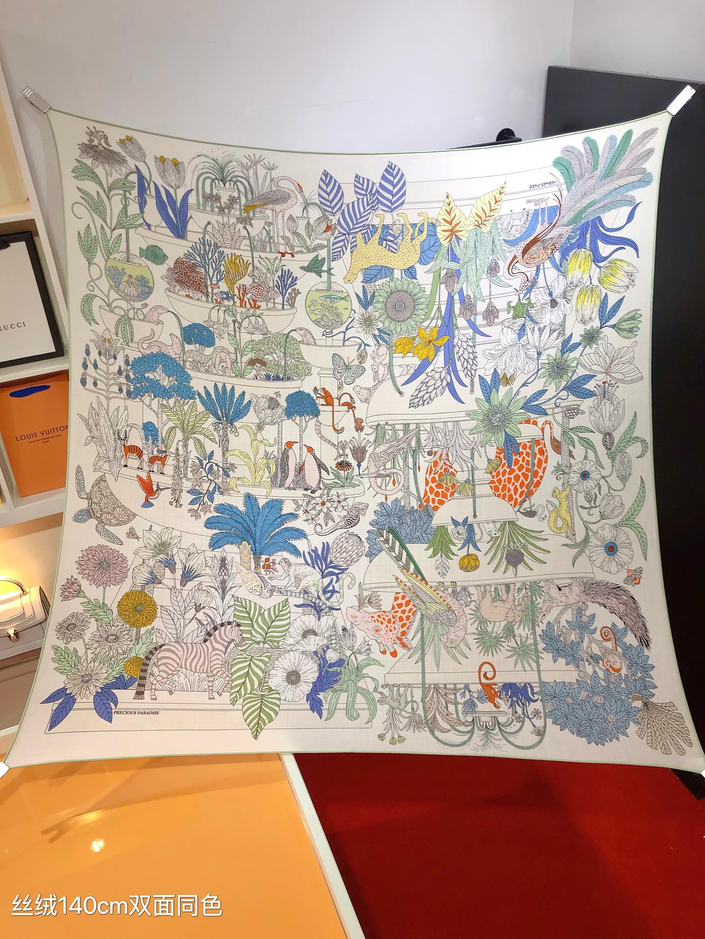 [TOP] HERMES Square Silk Scarf 140x140cm - 4 Colors