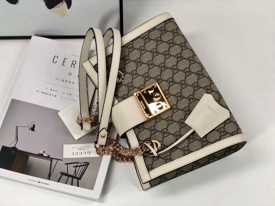 [TOP] GUCCI G*G Padlock Chain Medium Tote Bag 26x18x10cm  - 2 Colour