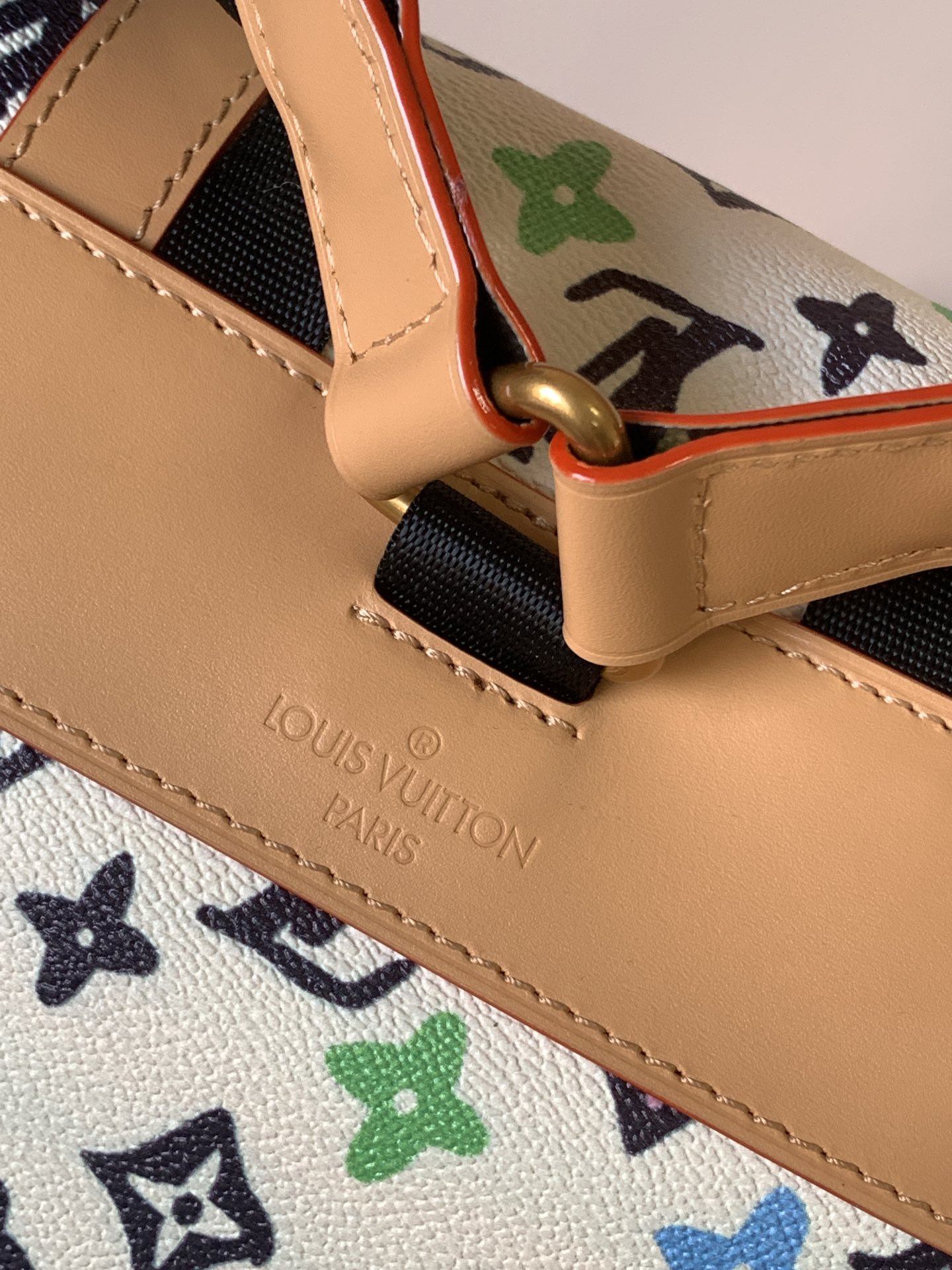 [TOP] Louis Vuitton LV Louis Vuitton x Tyler the Creator Christopher MM Backpack  41.0 x 48.0 x 13.0 cm - White