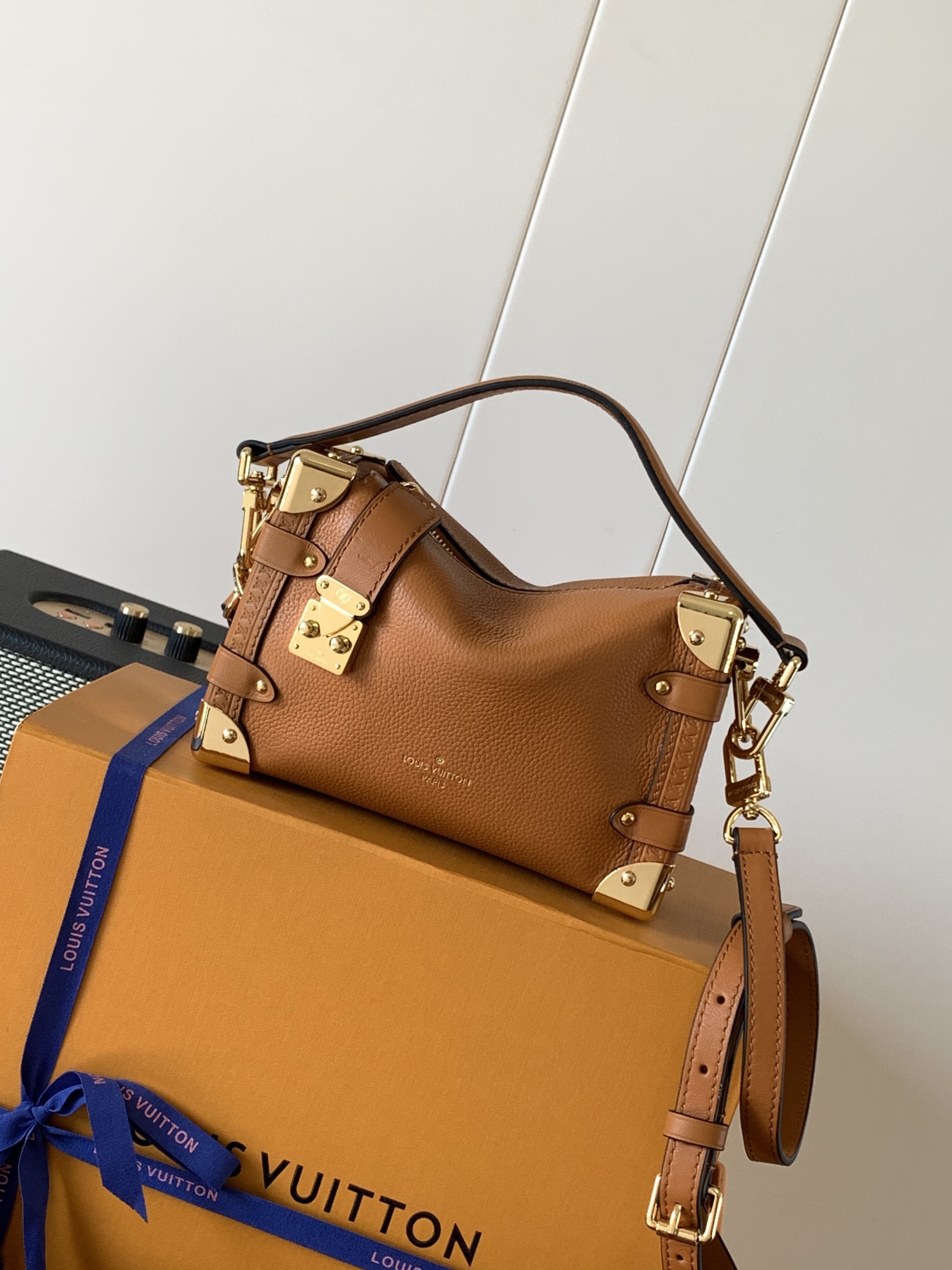 [TOP] Louis Vuitton LV Side Trunk Bag 18 x 12.0 x 8cm - 4 Colors