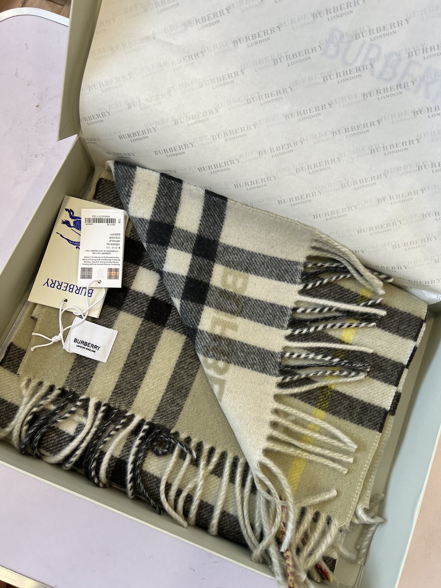 [TOP] BURBERRY Cashmere Scarf  30x168cm  - Green