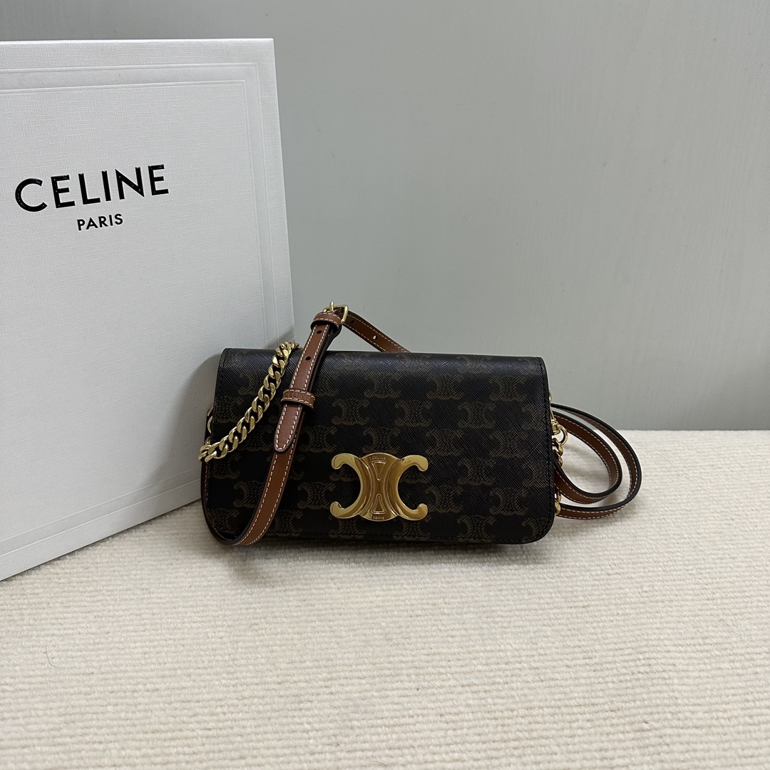 [TOP] CELINE Triomphe Chain Shoulder Bag Cowhide with Logo-printed 20.5x11x4cm - 2Colour
