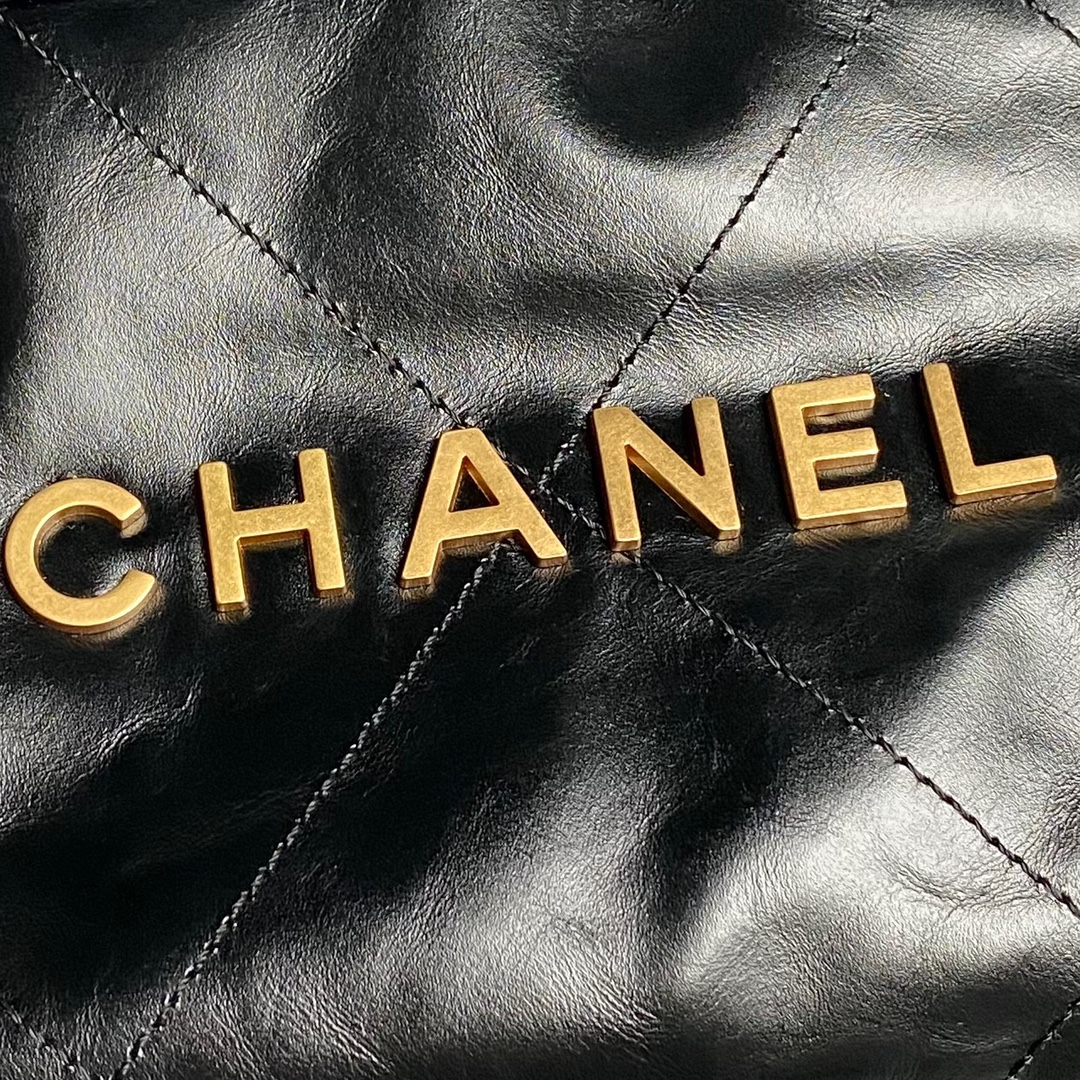 [TOP] CHANEL 22 Bag with 2 Pockets 35x37x7cm/39x42x8cm - Black