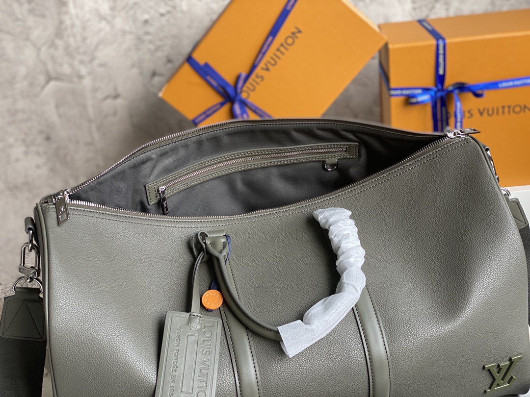 [TOP] Louis Vuitton LV Keepall BANDOULIÈRE 50 Travel Bag 50 x 29 x 23 cm - Green