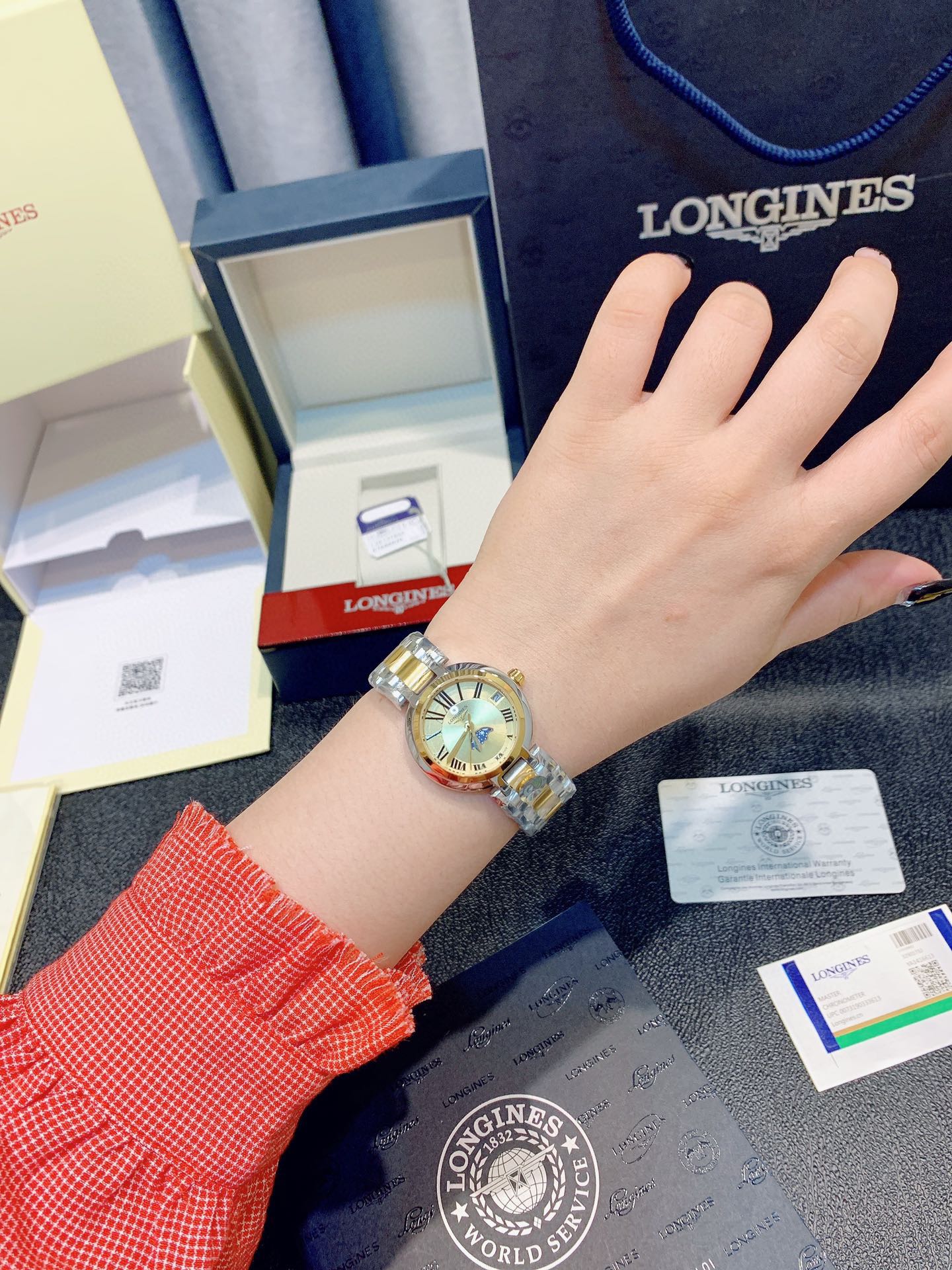 [TOP] LONGINES  Women's Watch  30.5mm-Gold