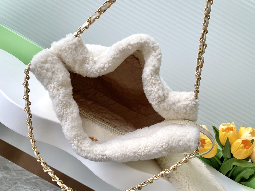 [TOP] CHANEL 22 Bag Wool 19x20x6cm/35x37x7cm - Beige