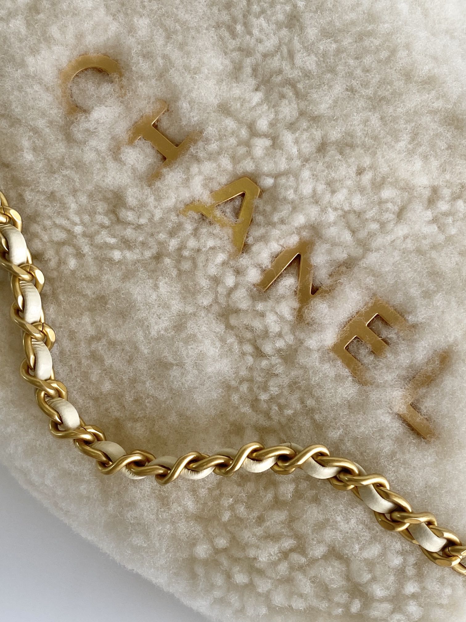 [TOP] CHANEL 22 Bag Wool 19x20x6cm/35x37x7cm - Beige